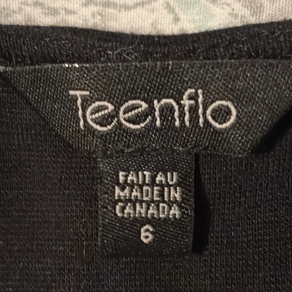 TEENFLO BLACK DRESS WITH EPAULET BEADING TRIM - Picture 10 of 15